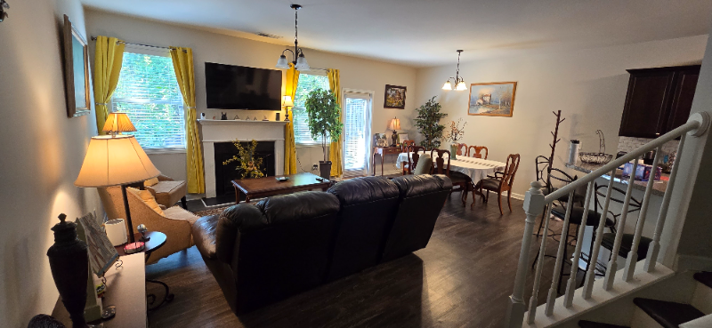 177 Townview Dr - Photo 2 of 20