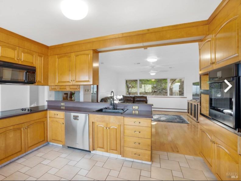 627 Casswall Street #NA - Photo 3 of 18