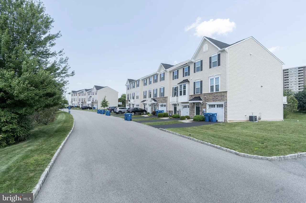 117 Old Cedarbrook Rd #24 - Photo 2 of 35