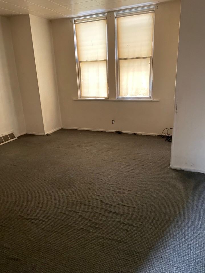 196 Lenox St #NA - Photo 2 of 6