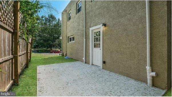 432 Vernon St - Photo 6 of 13