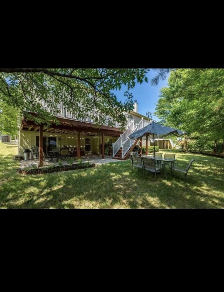 1801 Derrs Court - Photo 3 of 13