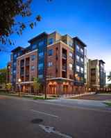 featured image of 210 N Bassett St