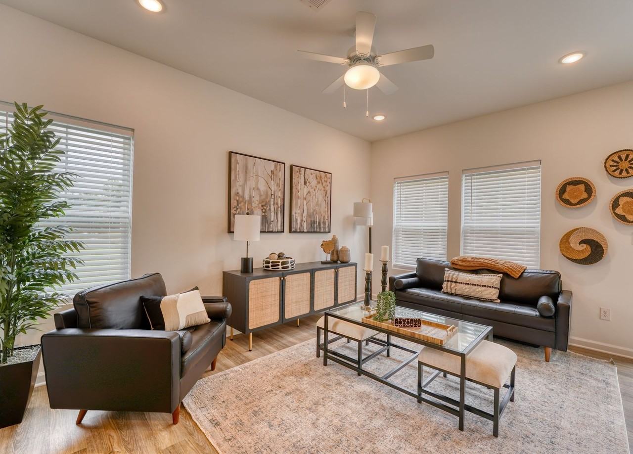 Windward Grove - Photo 6 of 16