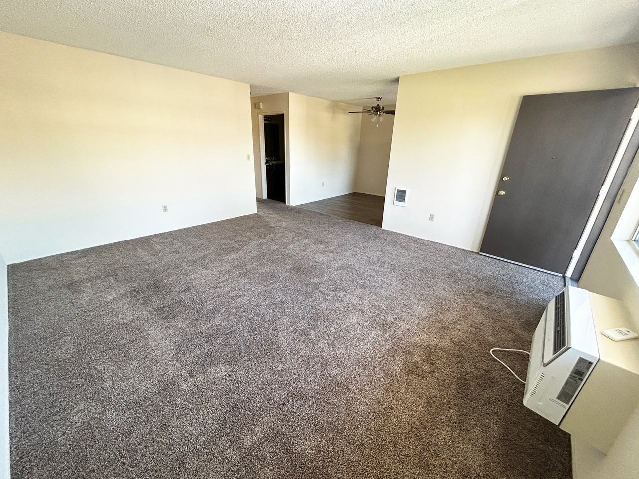 998 South Mollison Avenue #12 - Photo 5 of 19