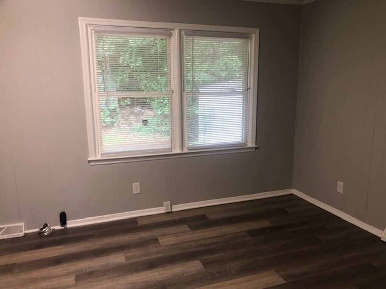 423 423 Edgegreen Drive - Photo 7 of 12