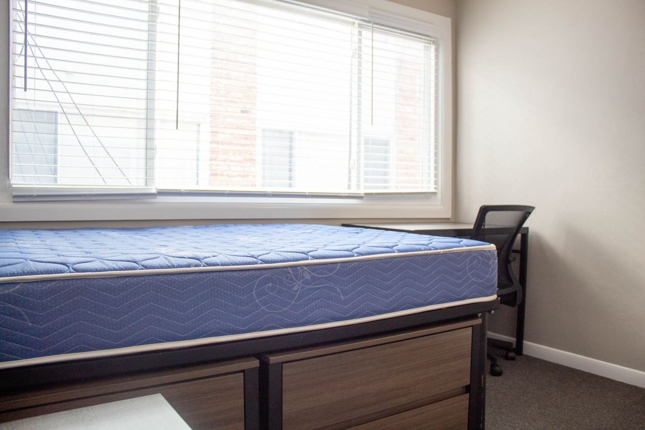 106 E Healey - Photo 7 of 13