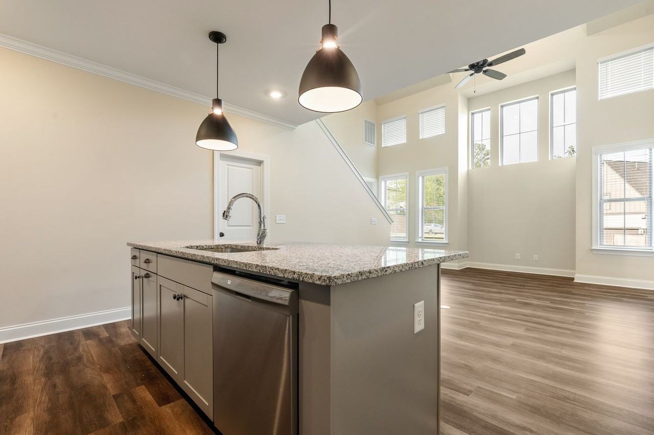 3540 Brayfield Ln - Photo 5 of 20