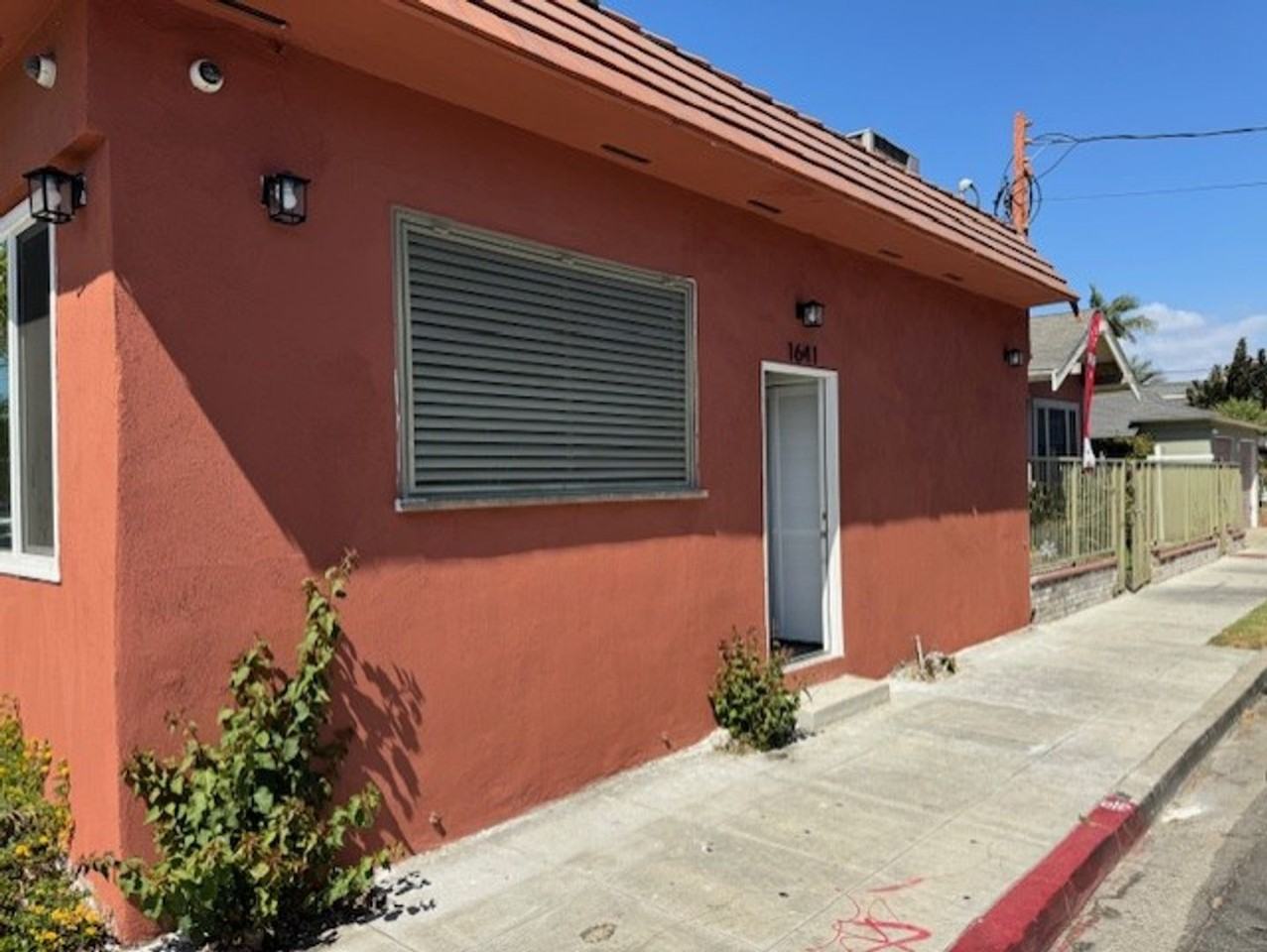 4TH/GAVIOTA - Photo 2 of 50