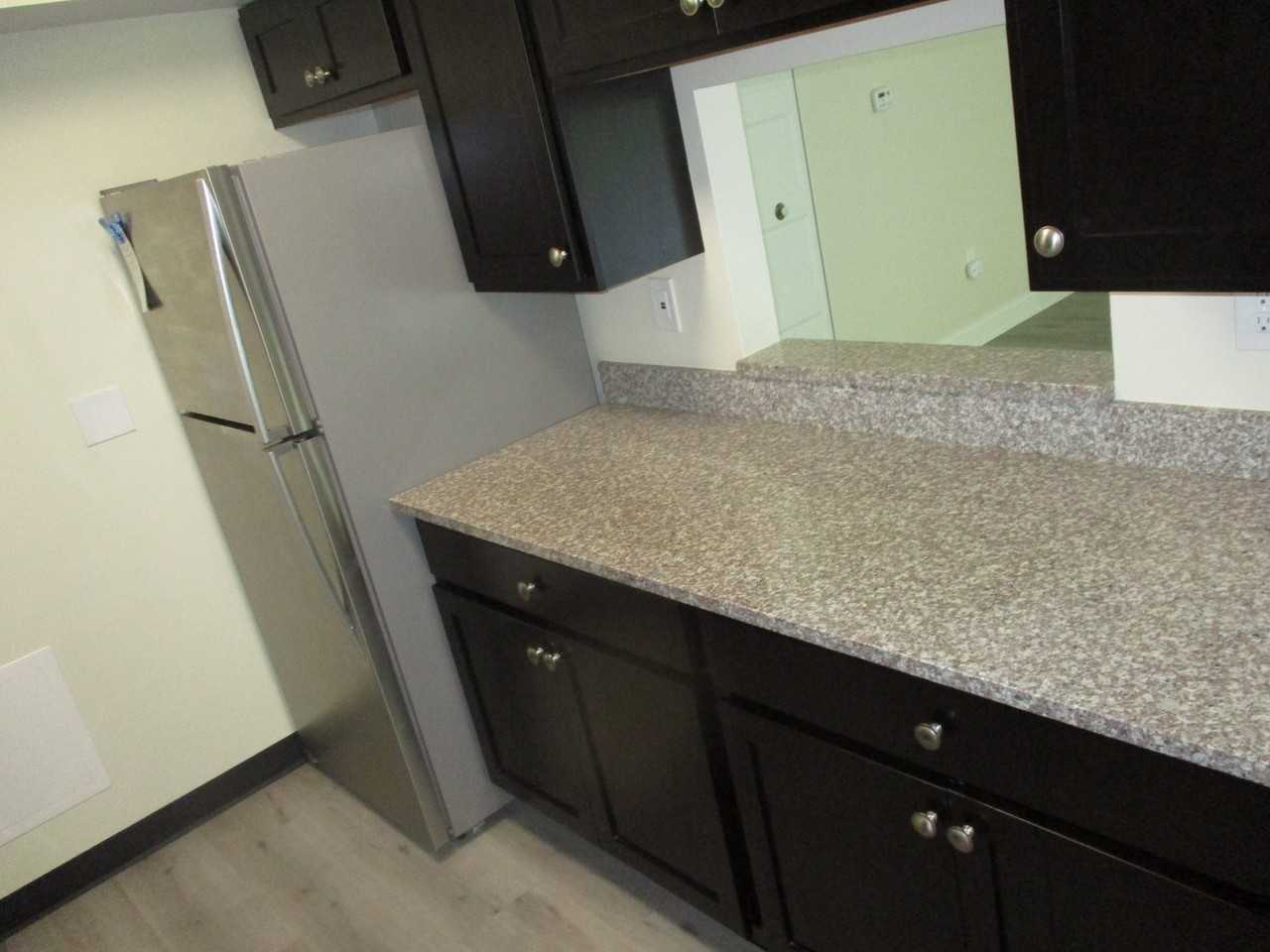 Thorn Run Apartments - Photo 3 of 24