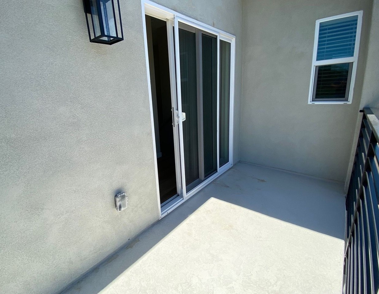 5226 Tipton St - Photo 4 of 21
