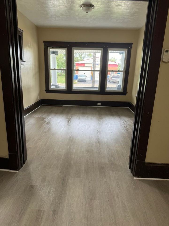 3622 Independence Rd - Photo 3 of 11