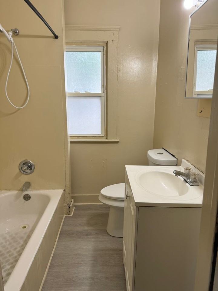 3622 Independence Rd - Photo 6 of 11