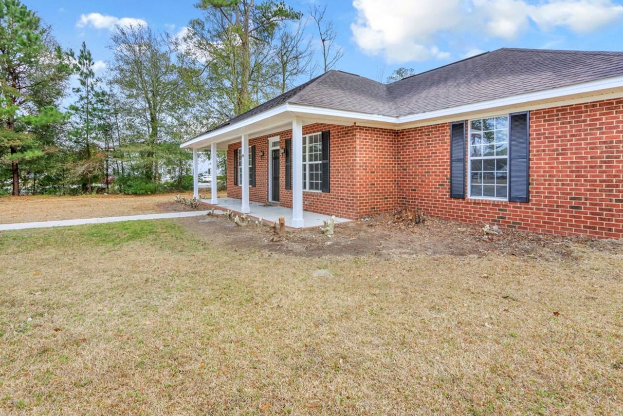 139 Ivey St - Photo 3 of 23