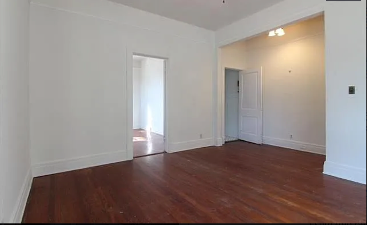 85-87 Allard Blvd - Photo 3 of 7