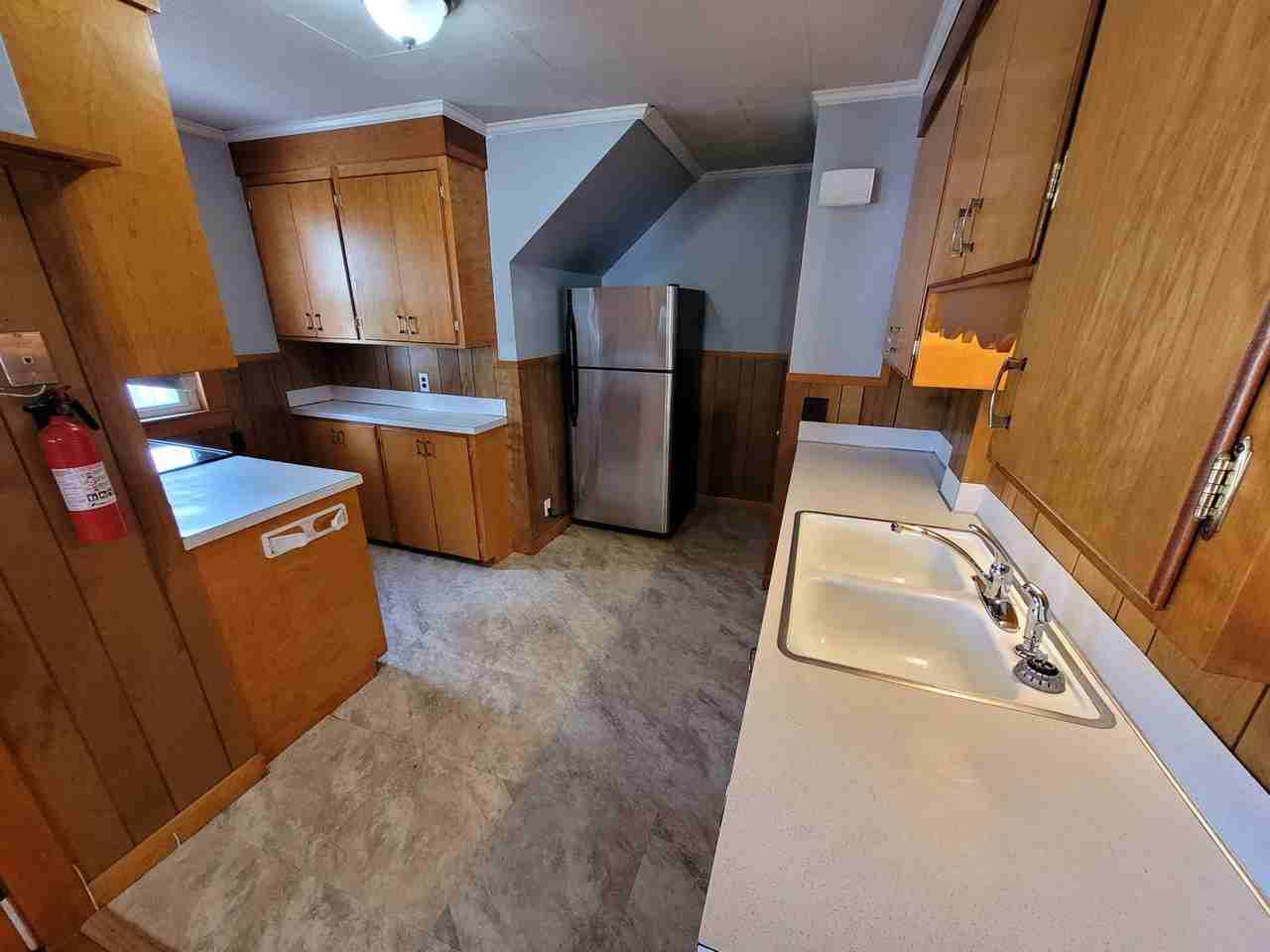 239-241 Cartier St & 74 Putnam St - Photo 3 of 18