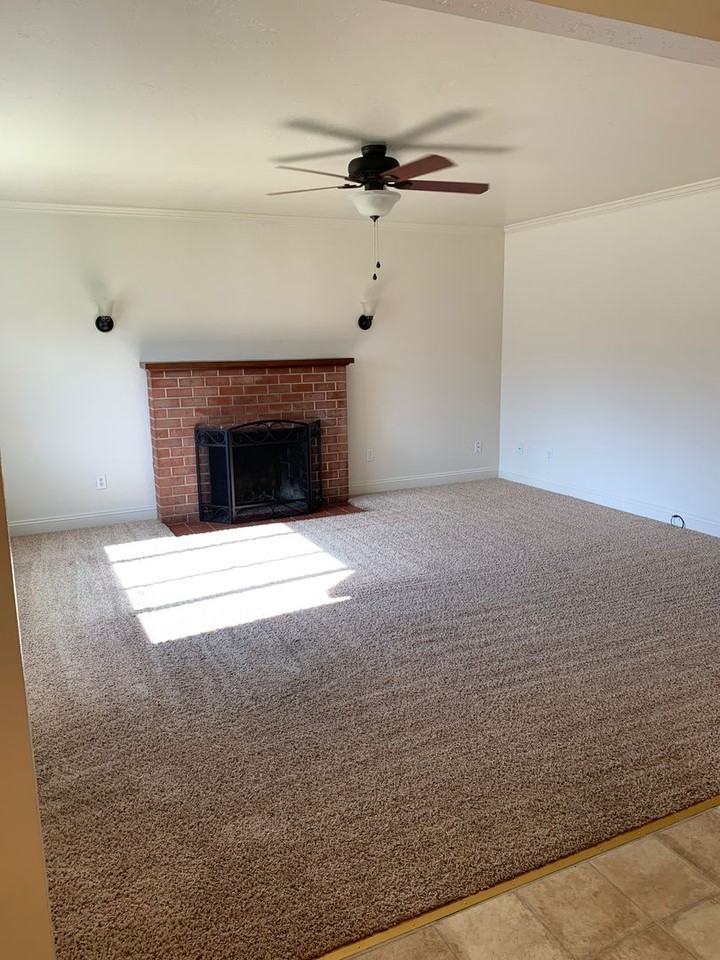 81 Debmar Ln - Photo 3 of 12