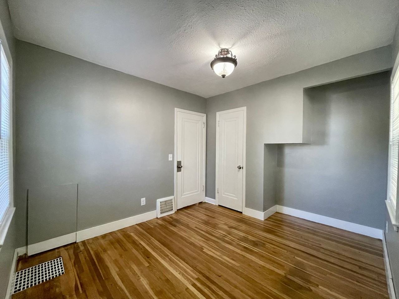 4355 Oliver Ave N - Photo 6 of 6
