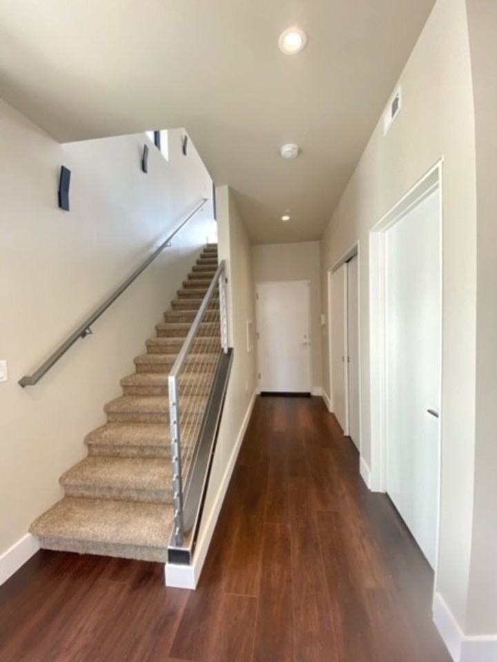 114 High St - Photo 2 of 14