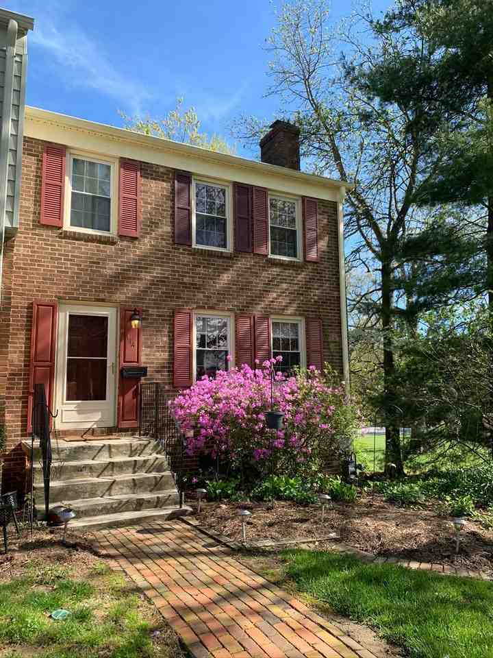 114 Southampton Ct #1 - Photo 6 of 40