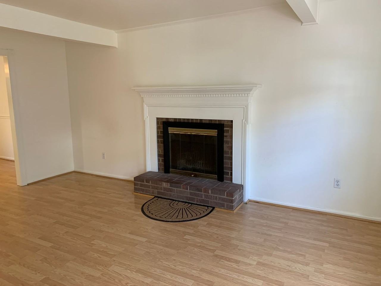 114 Southampton Ct #1 - Photo 4 of 34
