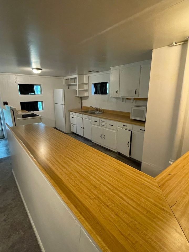 208B Lakeview St - Photo 3 of 10