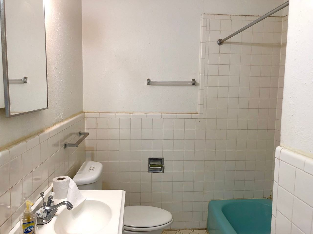 312 Babcock Rd - Photo 3 of 9