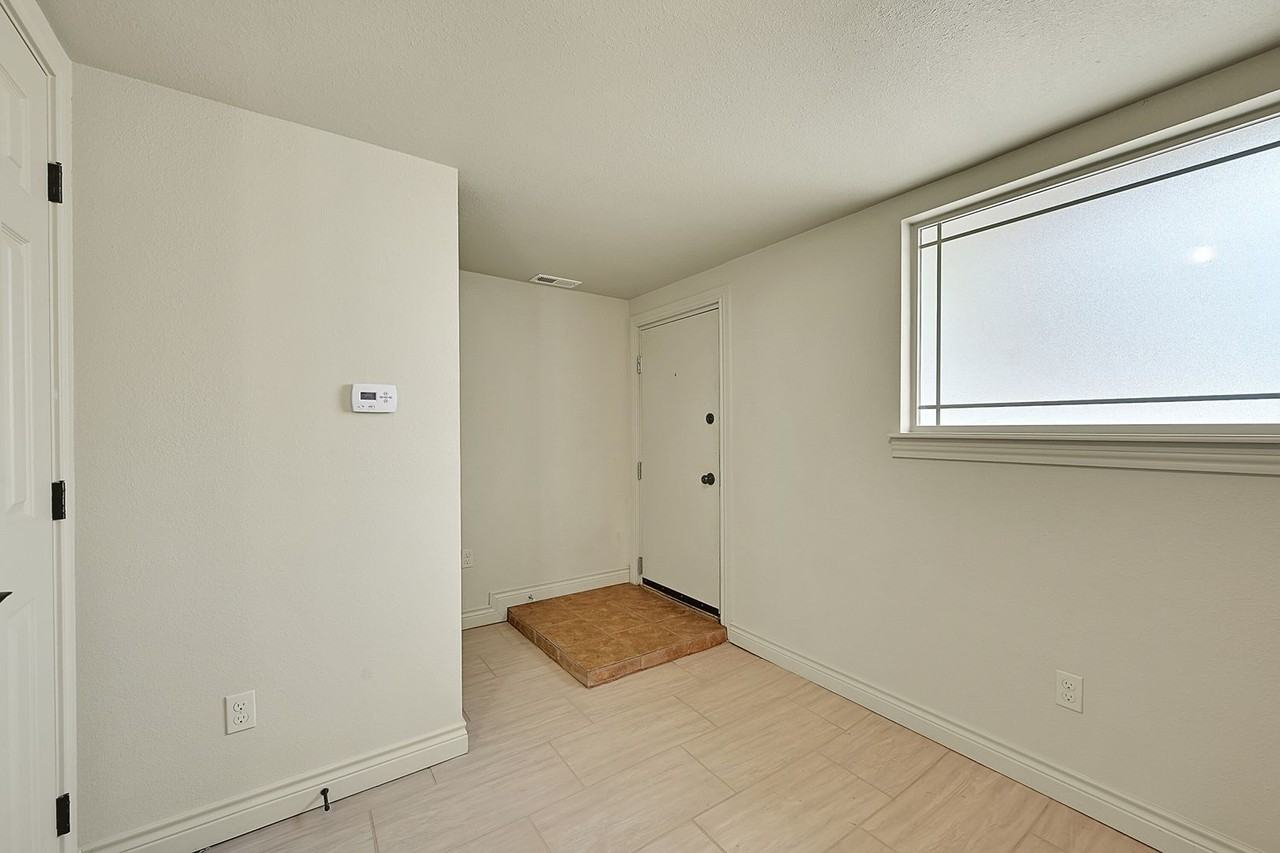 2828 1/2 W Colorado Ave - Photo 6 of 30