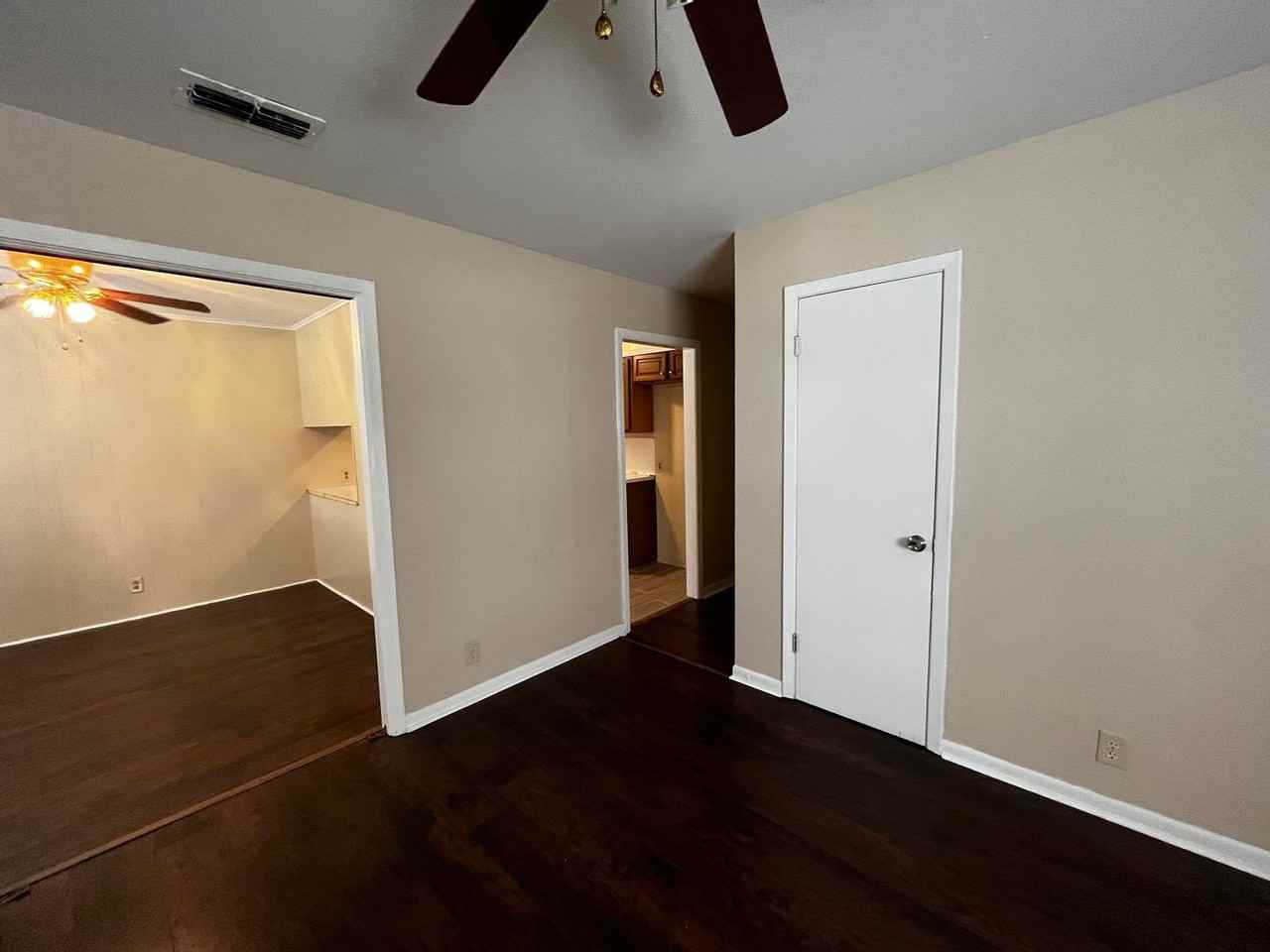 4540 Alton St - Photo 2 of 9