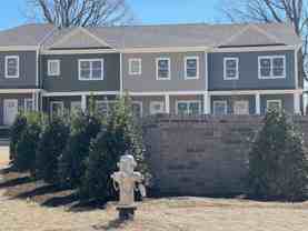 100 Hoopers Ln - Photo 1 of 1