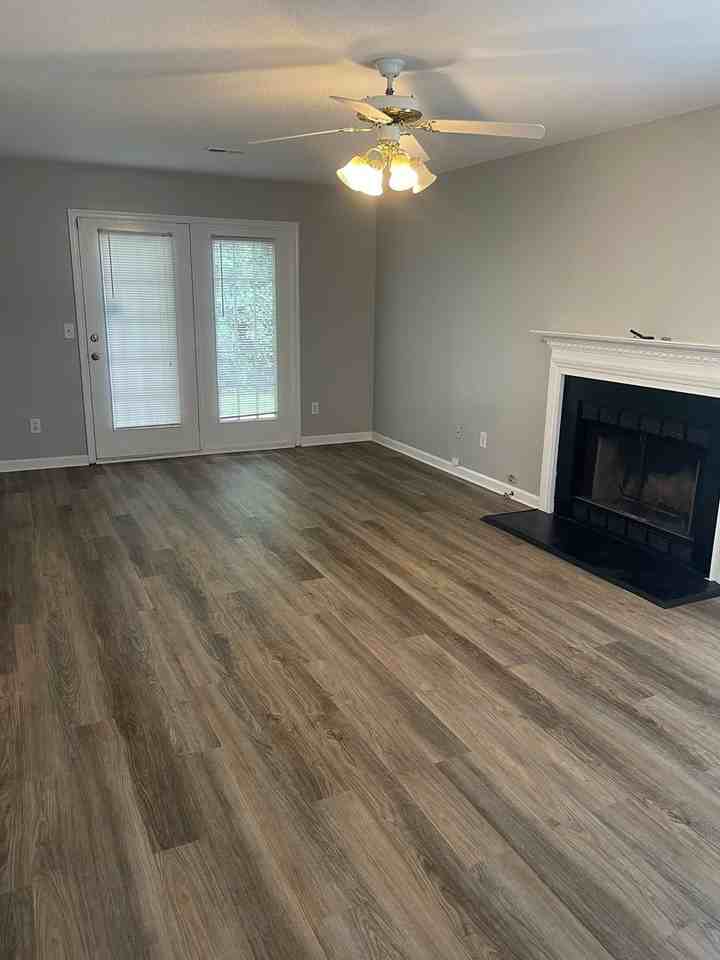 4002 Auburn Hills Dr - Photo 3 of 21