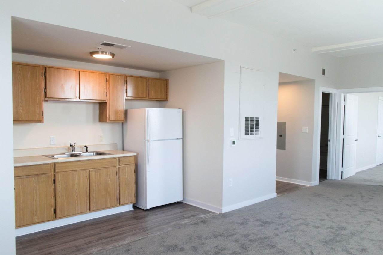 Wilrik Apartments - Photo 2 of 11