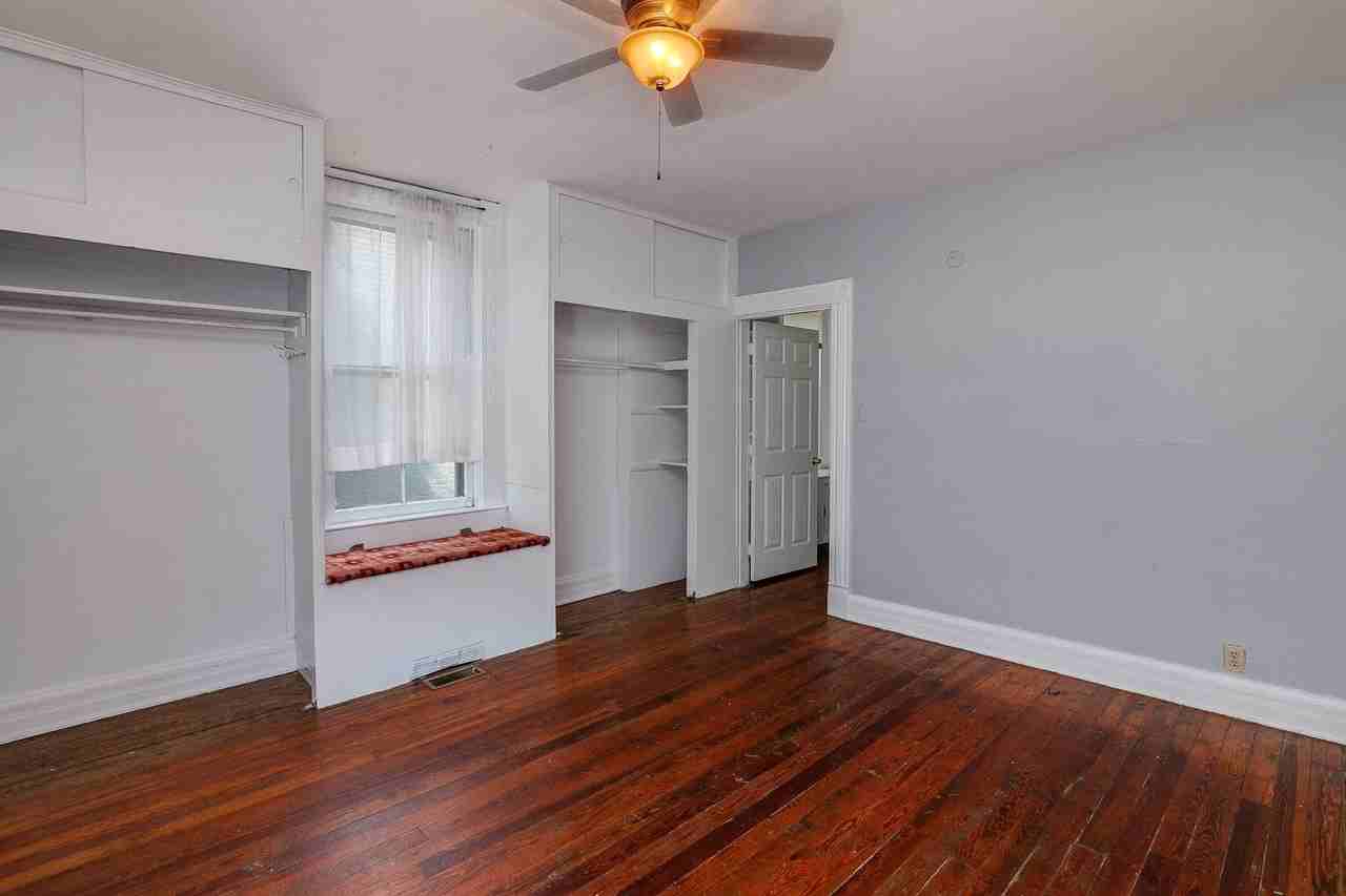 522 Probasco St - Photo 3 of 21