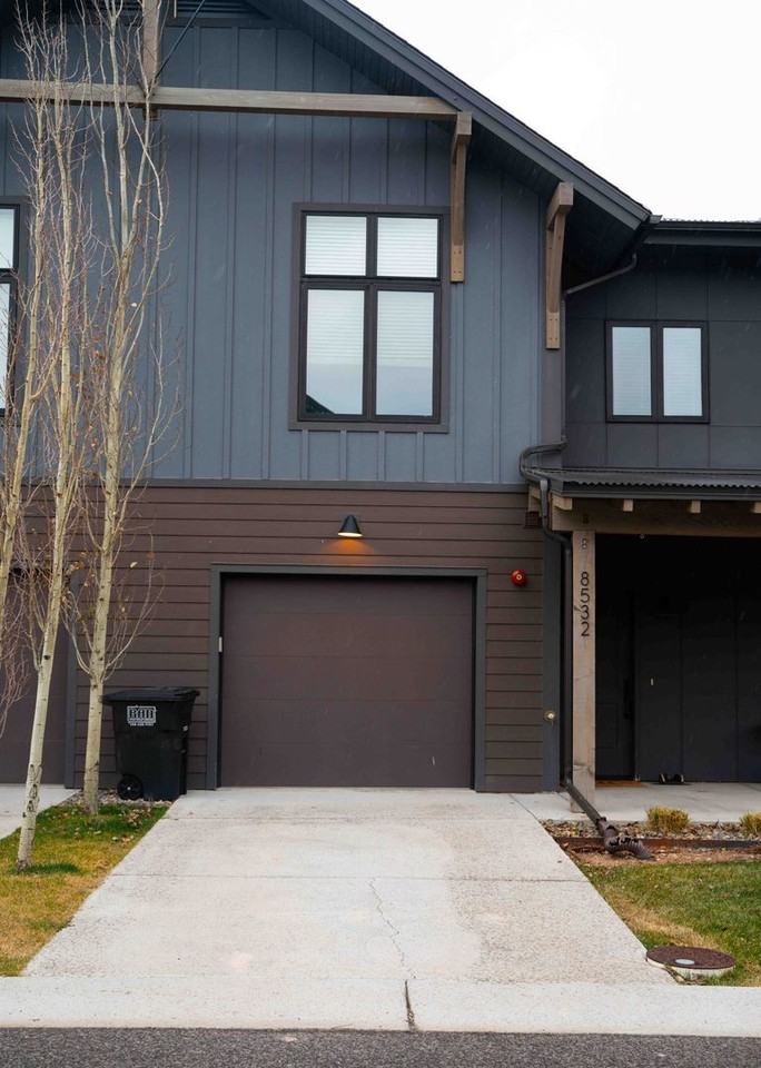 8532 S Caribou Ct - Photo 3 of 38