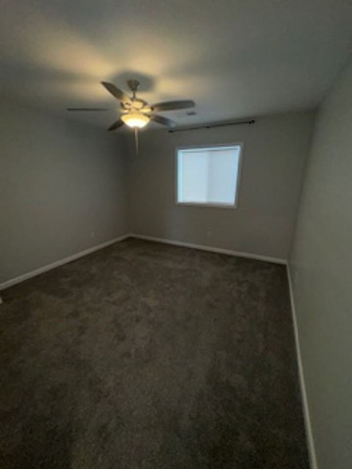 1020 E Mount Pleasant Rd - Photo 3 of 16