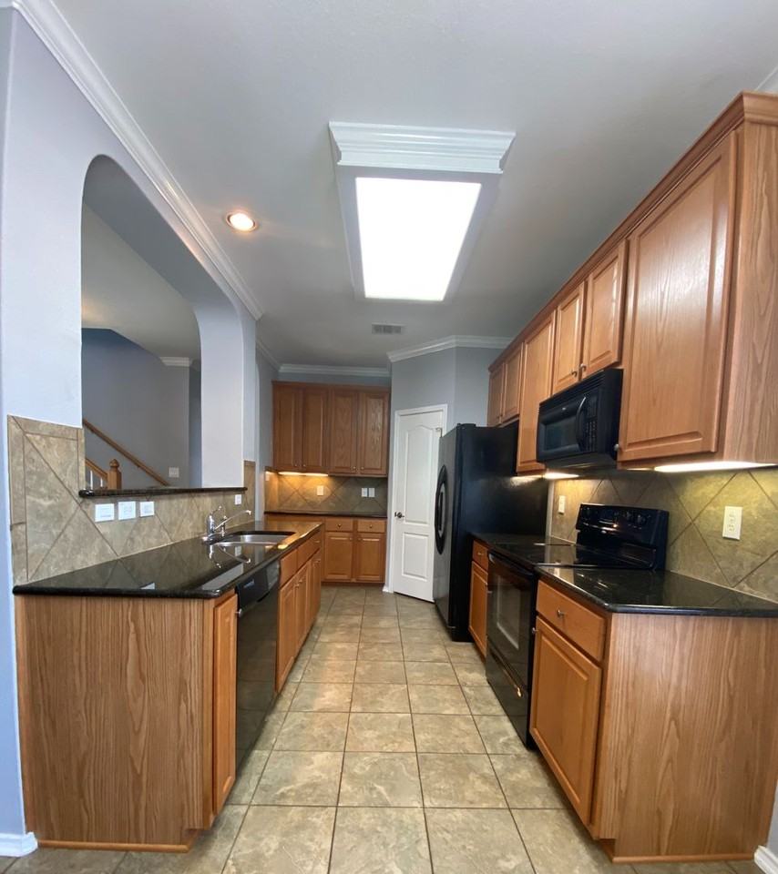 6716 Sangria Dawn - Photo 5 of 24