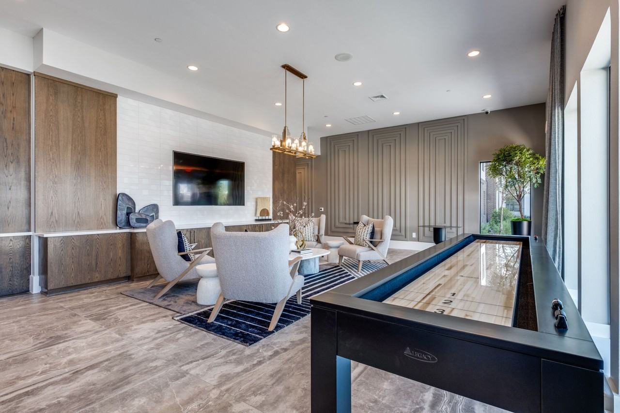 Aspen at Gateway - Photo 6 of 40