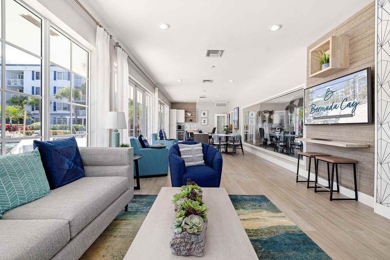 Bermuda Cay - Photo 4 of 37