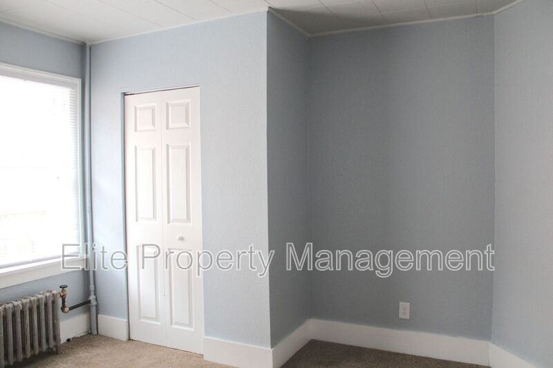 317 Colorado Ave - Photo 6 of 14