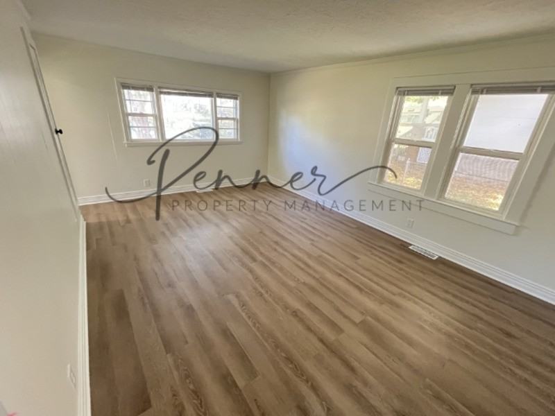 9623 E 9th St S - Photo 2 of 14