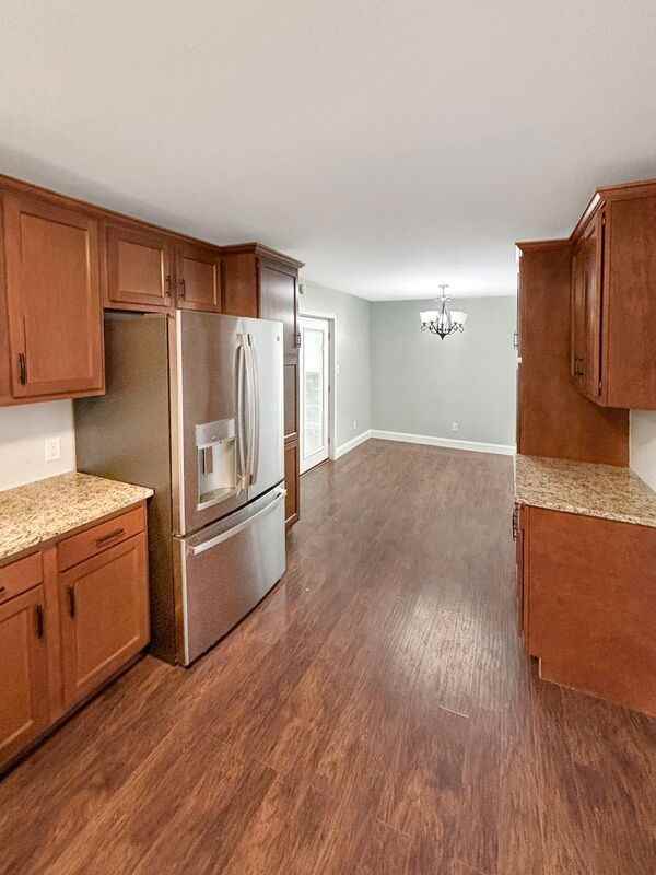 1667 Melody Ln - Photo 3 of 20