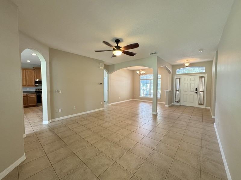 706 Grey Heron Pl - Photo 3 of 35