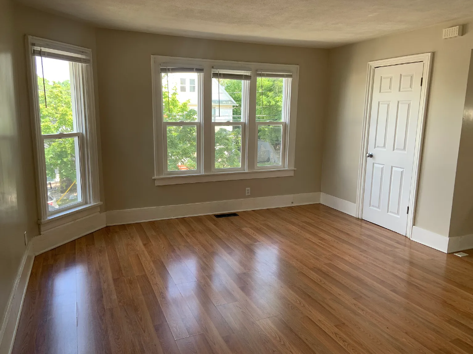 108 Carrier Street Northeast(LO) - Photo 3 of 15