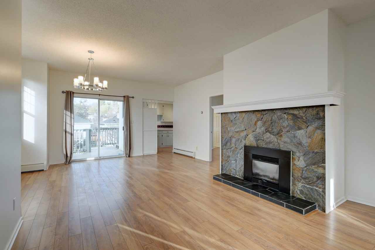 1322 Thurlow Road #A - Photo 2 of 9