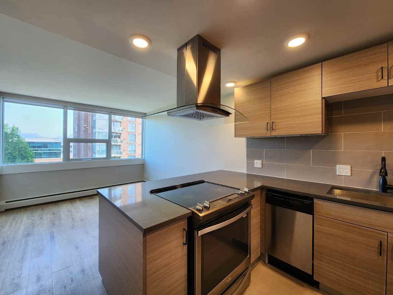 1550 West 10th Avenue #202