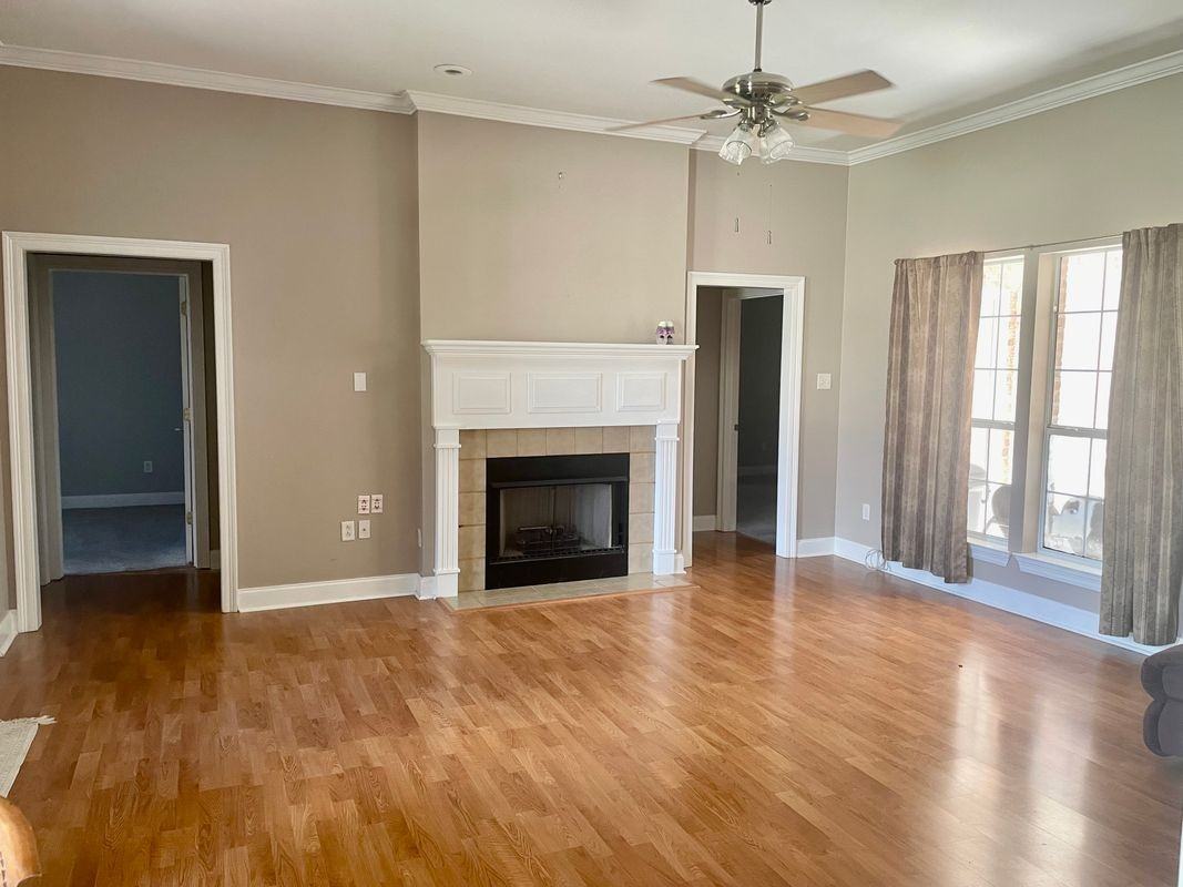 150 Kathie Dr - Photo 3 of 3