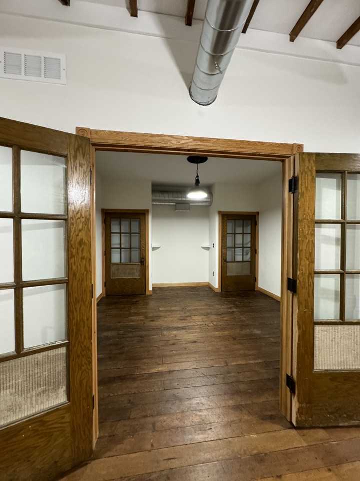 116 Plain St #A - Photo 3 of 12