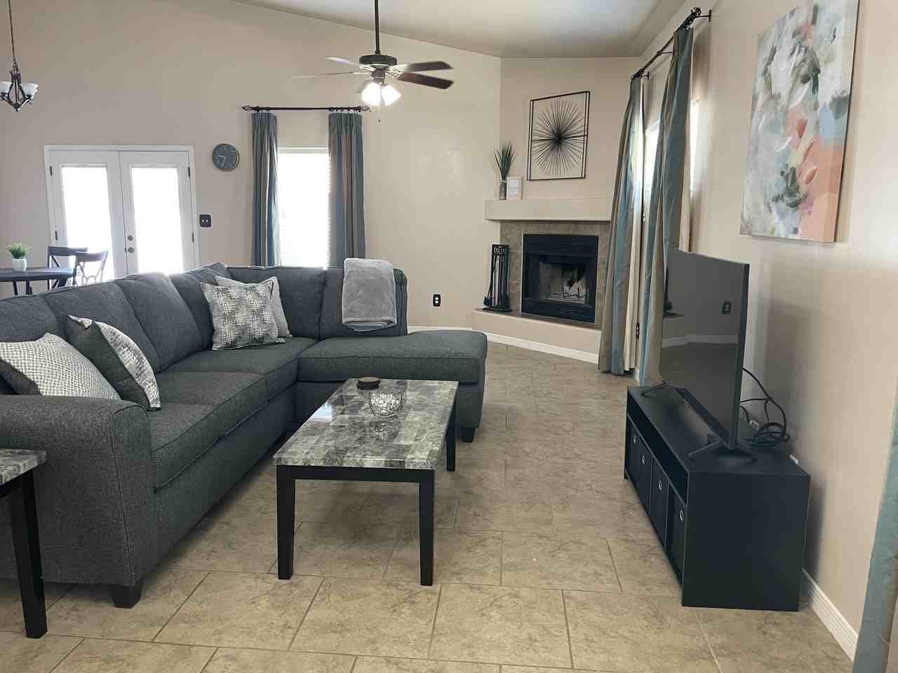 1813 Amber Drive #NA - Photo 2 of 13