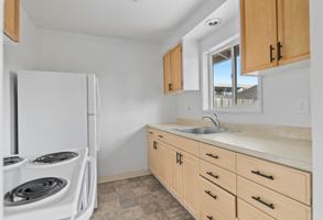 featured image of 522 N Adair St
