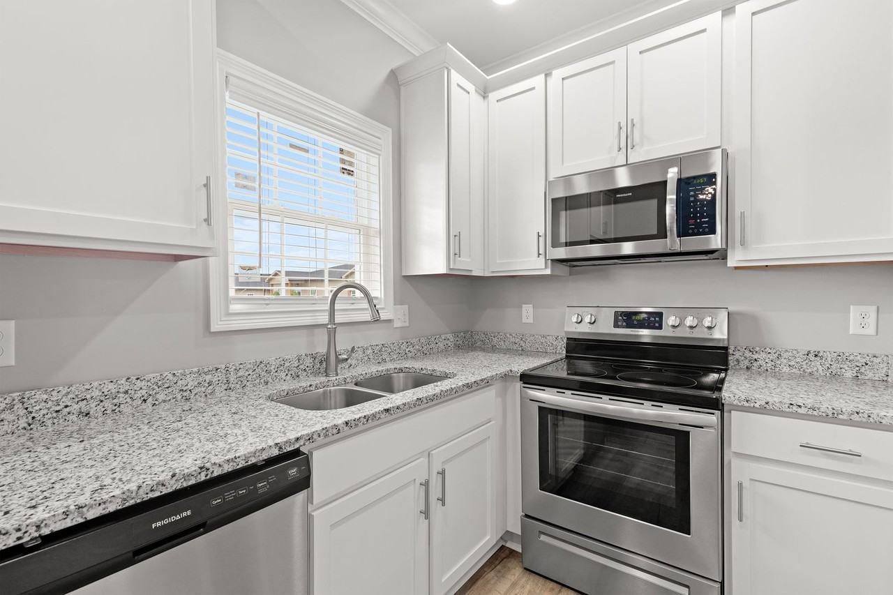 Keystone Commons/ 2154 - Photo 4 of 16